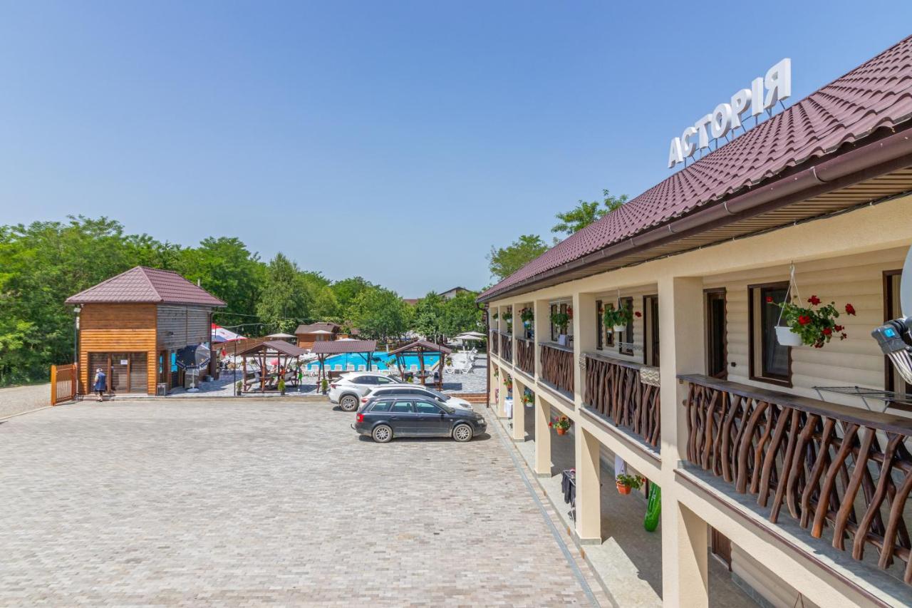 Astoria Hotel Solotvyno Bagian luar foto