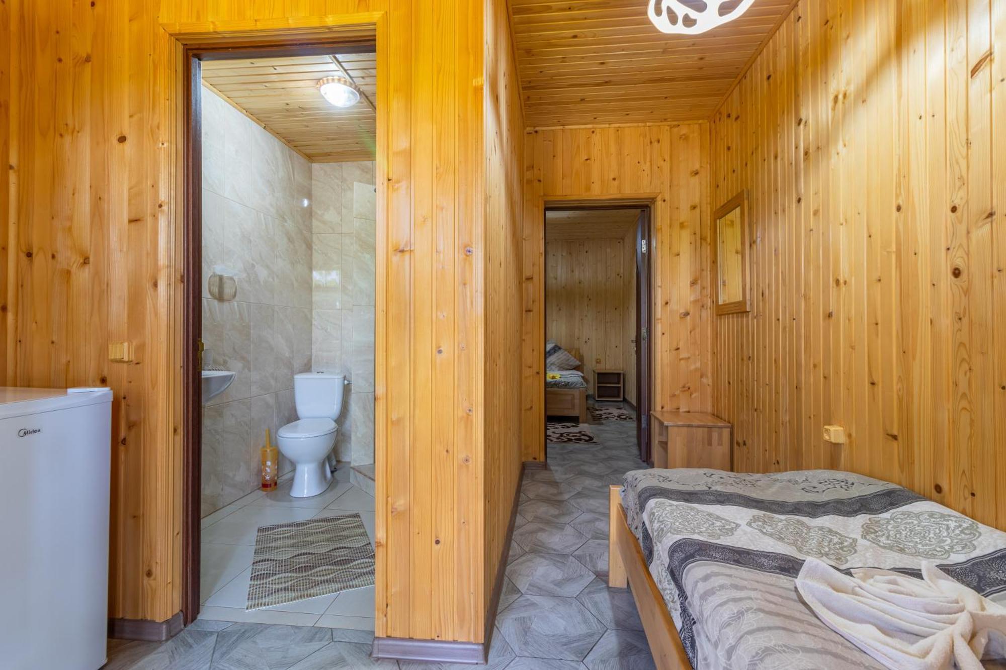 Astoria Hotel Solotvyno Bagian luar foto
